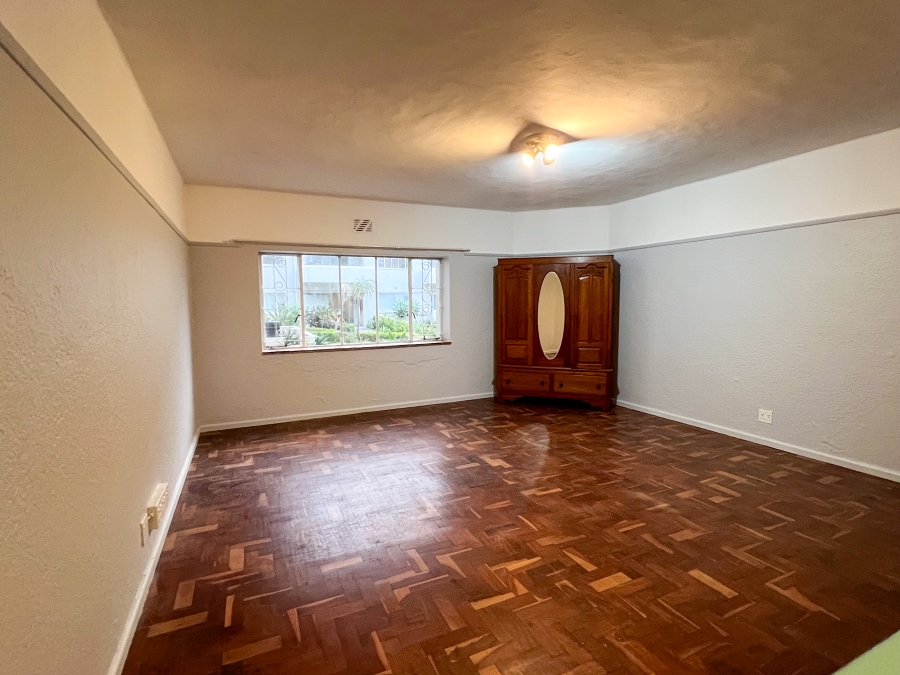 To Let 0 Bedroom Property for Rent in Sea Point Western Cape
